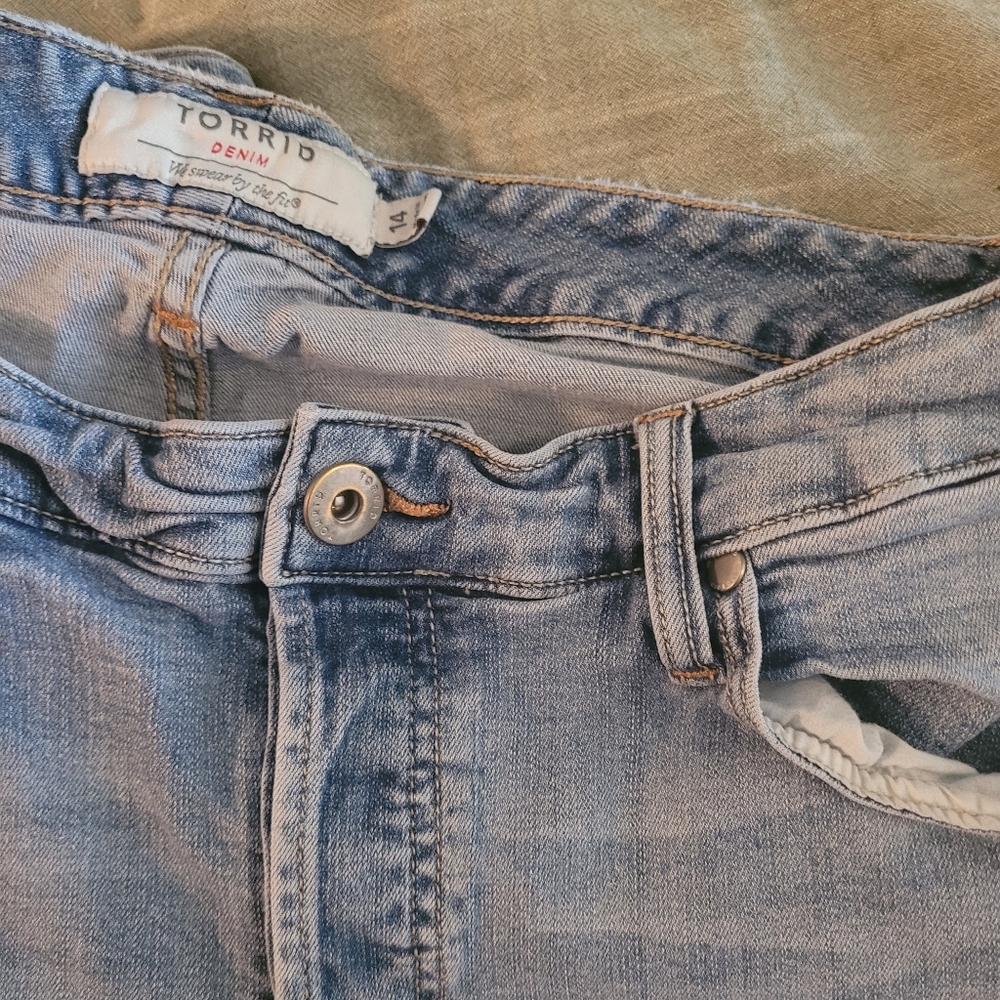 Torrid Light Blue Denim Ankle Jeans